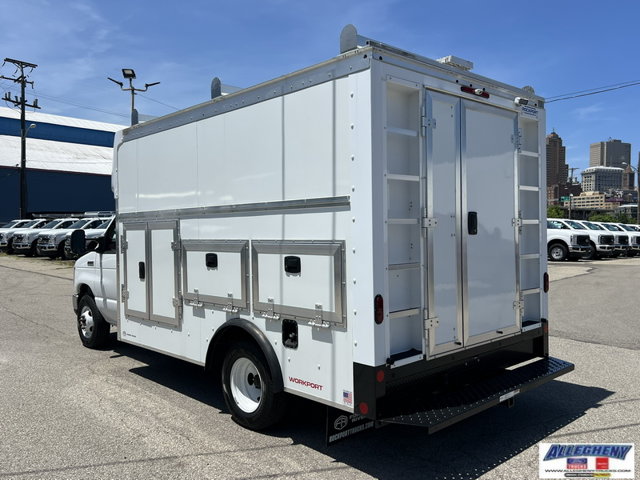 New 2027 Ford E-350 Cutaway - photo 8