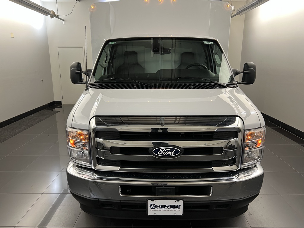 New 2026 Ford E-350 - photo 2