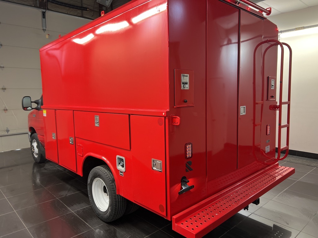 New 2026 Ford E-350 Cutaway - photo 13