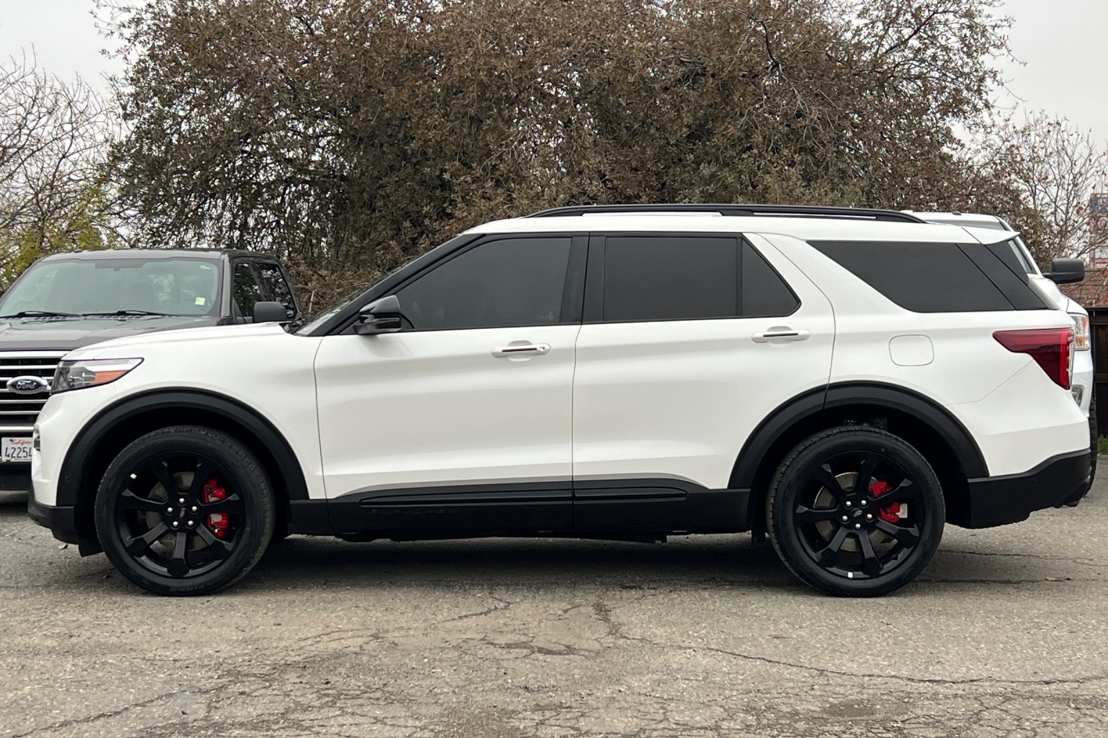 Used 2024 Ford Explorer ST - photo 23