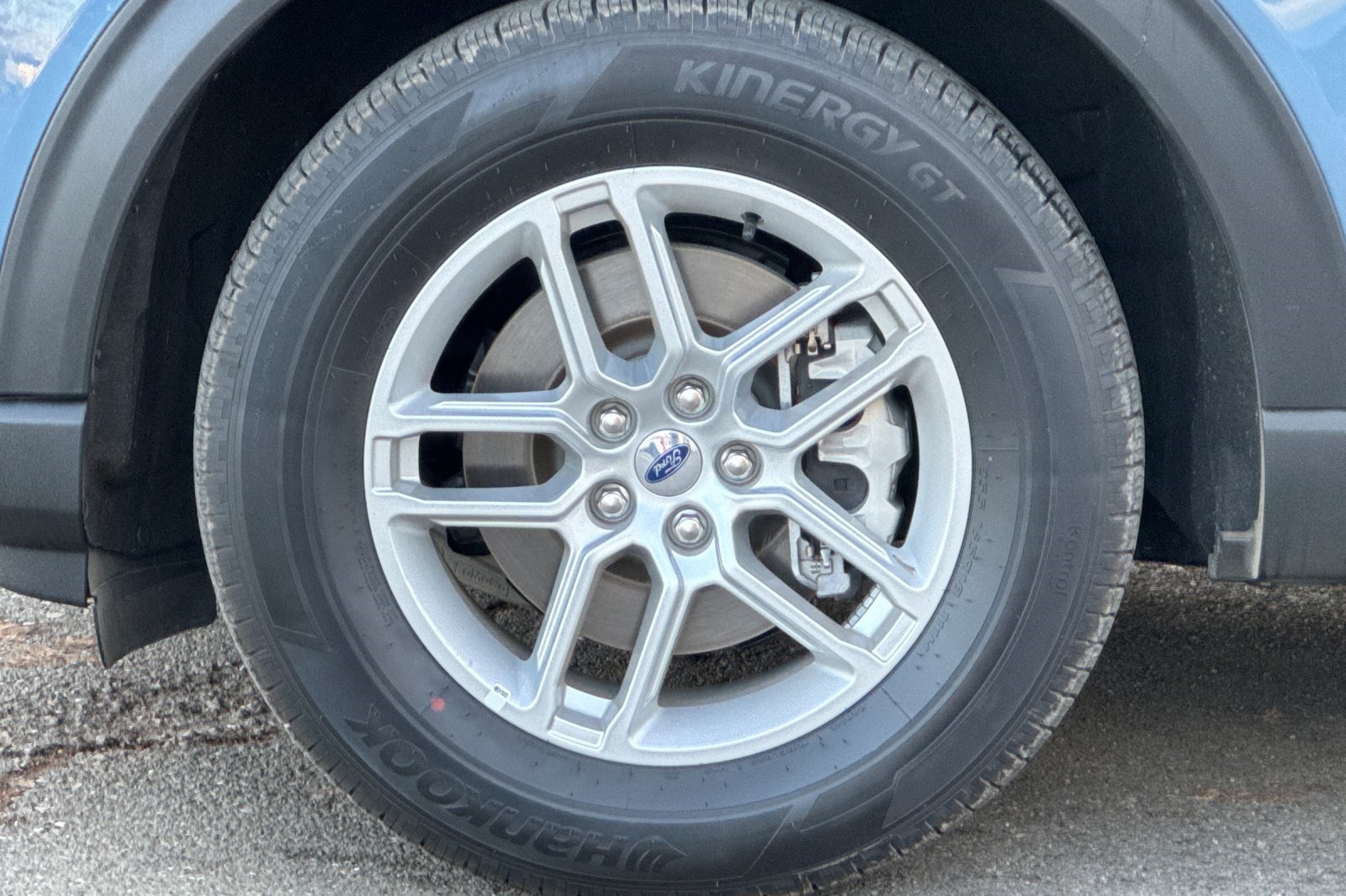 Used 2025 Ford Explorer ACTIV - photo 3