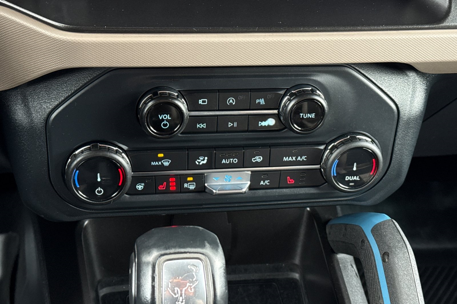 Used 2022 Ford Bronco Wildtrak - photo 10