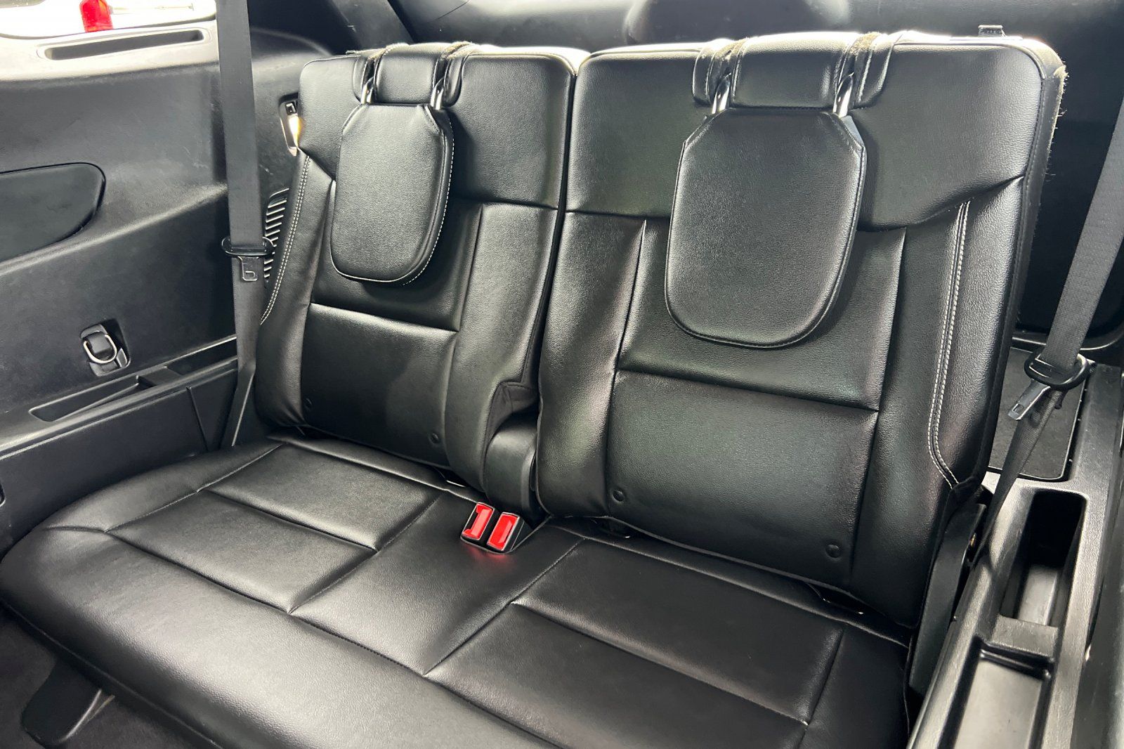 Used 2022 Ford Explorer ST - photo 5