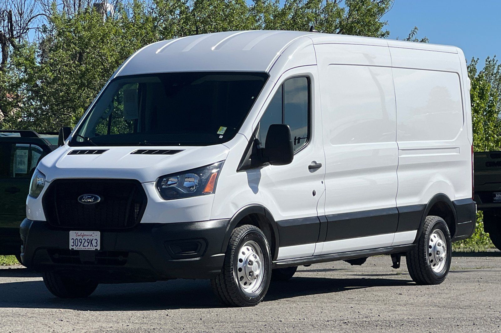 Used 2023 Ford Transit 250 Medium Roof Empty Cargo Van - photo 22