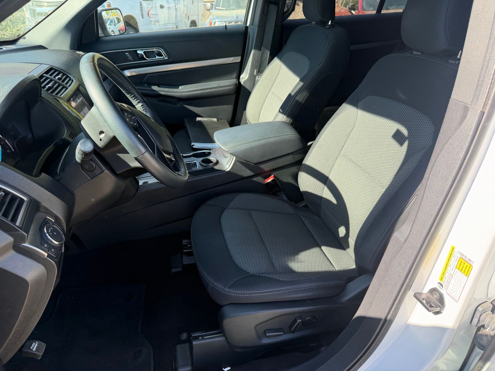 Used 2019 Ford Explorer XLT - photo 10