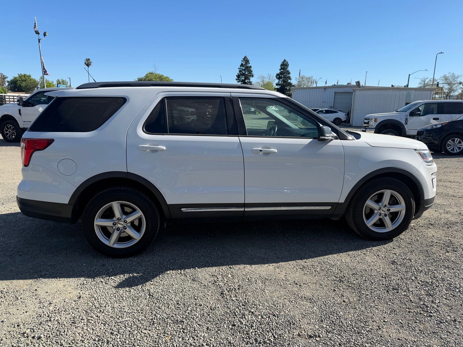 Used 2019 Ford Explorer XLT - photo 6