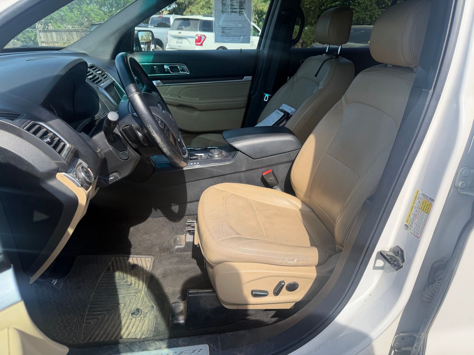 Used 2016 Ford Explorer Limited - photo 10