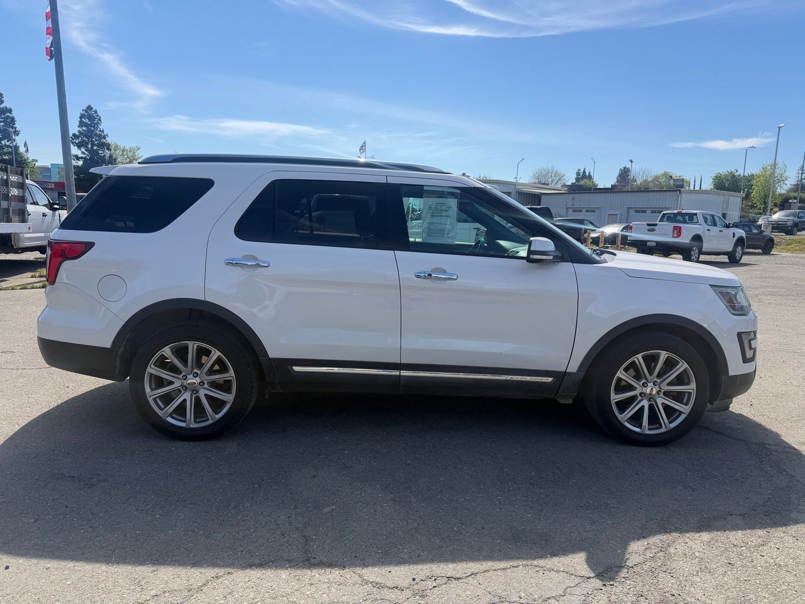 Used 2016 Ford Explorer Limited - photo 6