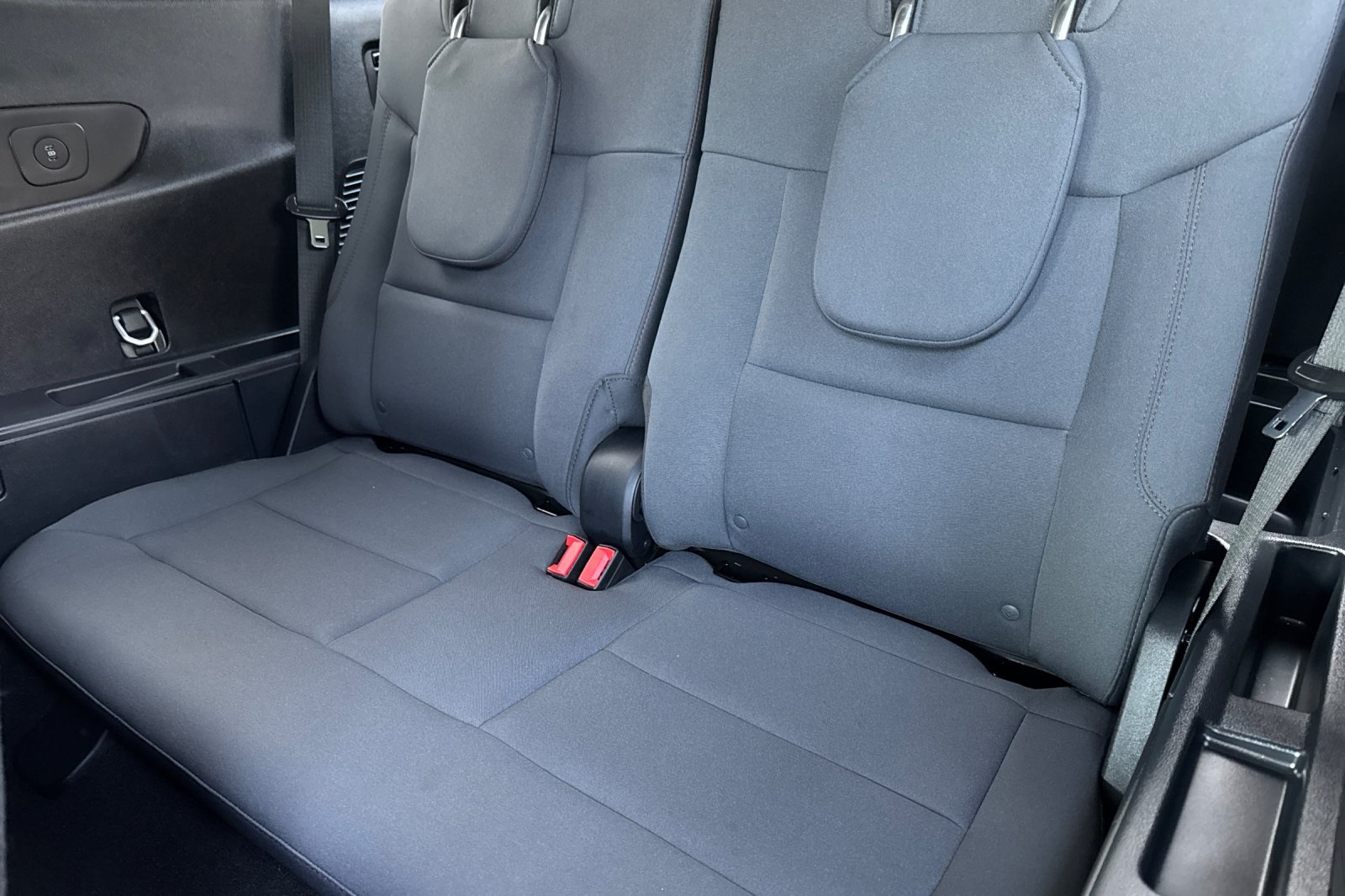 Used 2025 Ford Explorer ACTIV - photo 19