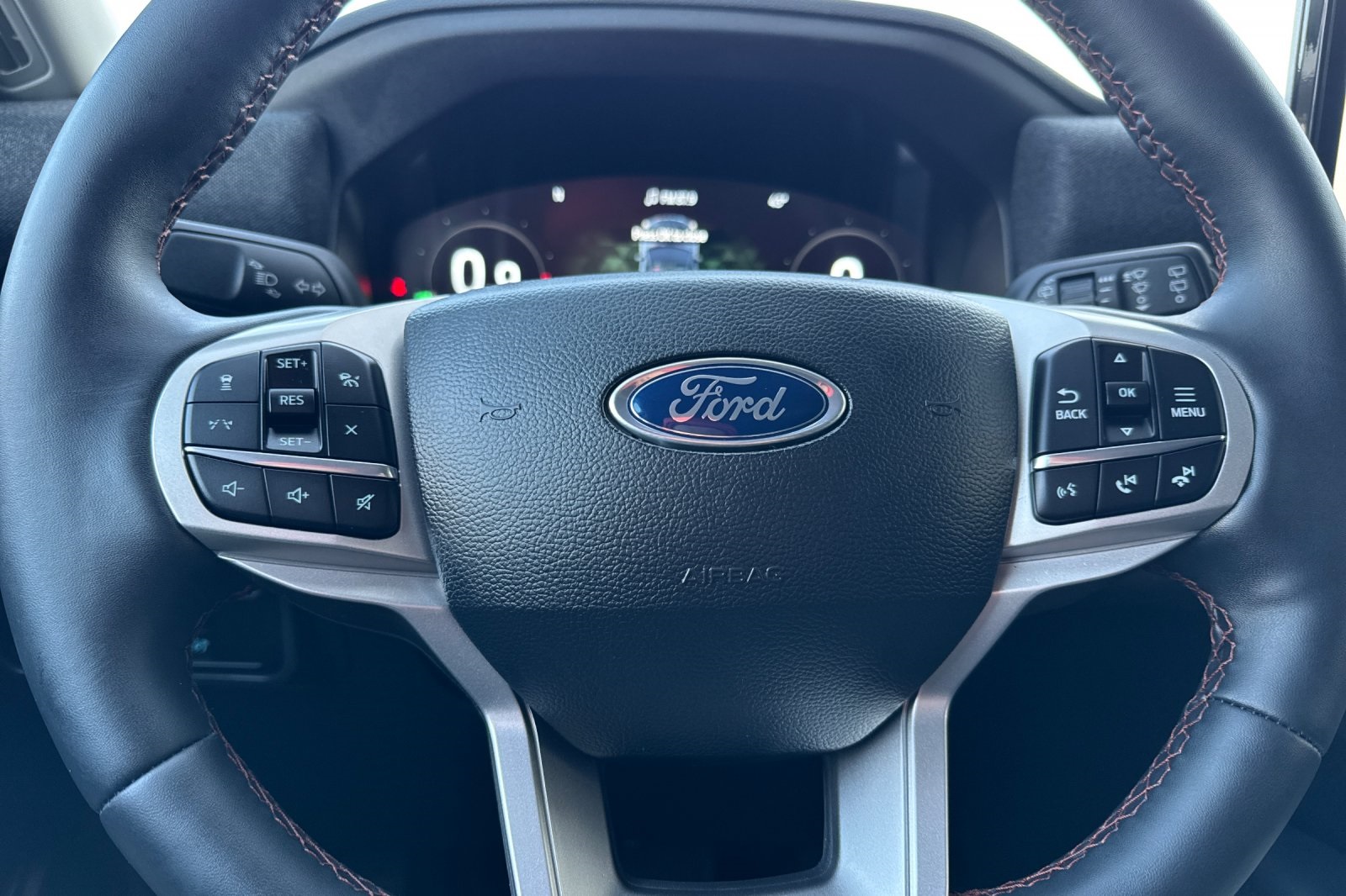 Used 2025 Ford Explorer ACTIV - photo 30