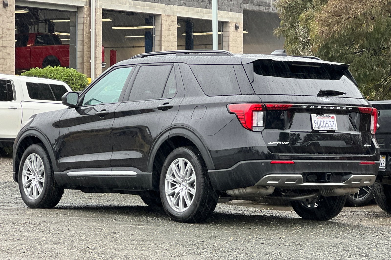 Used 2025 Ford Explorer ACTIV - photo 11