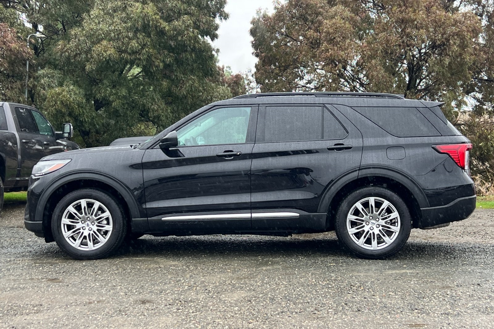 Used 2025 Ford Explorer ACTIV - photo 12