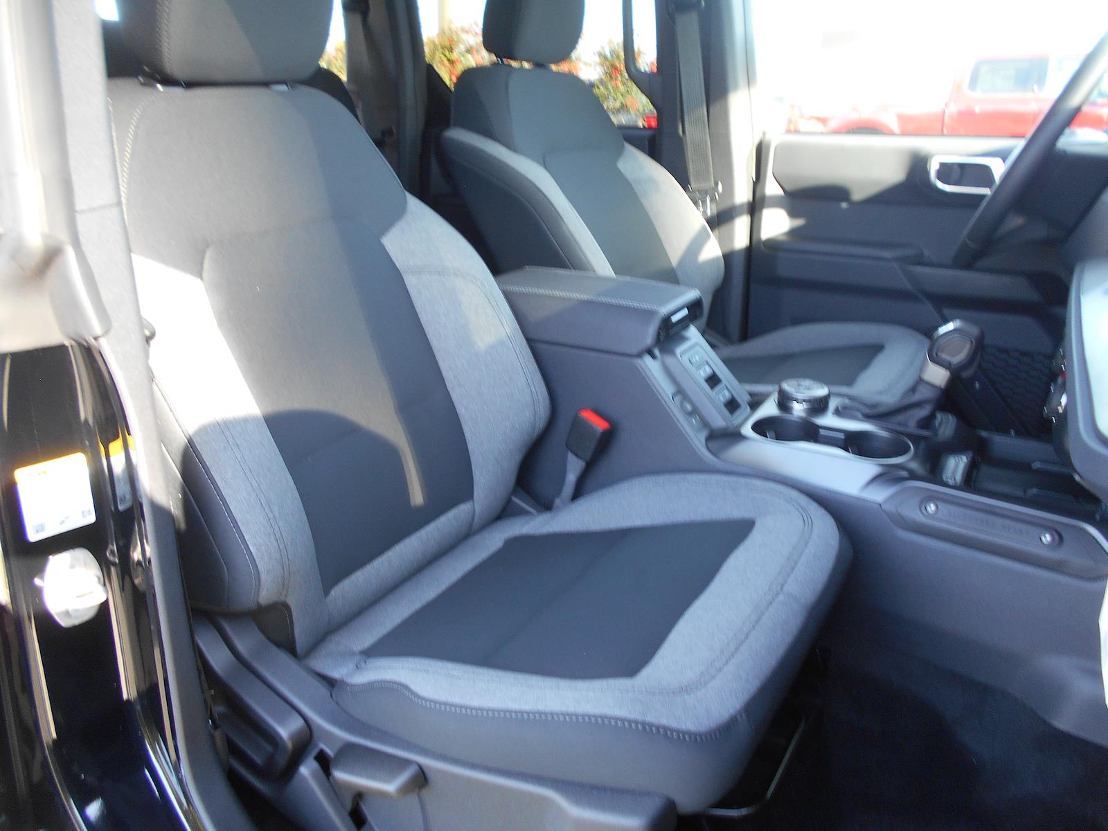 New 2025 Ford Bronco Big Bend - photo 10