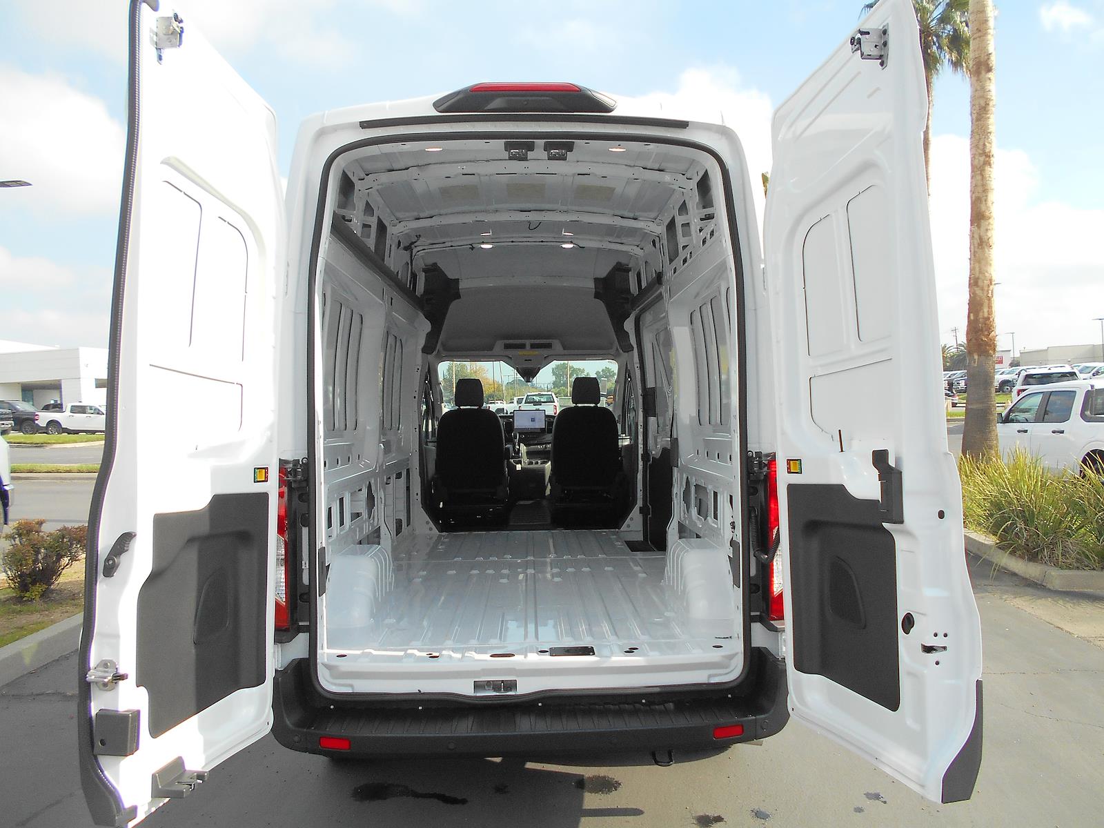 New 2026 Ford Transit 250 High Roof Empty Cargo Van - photo 24