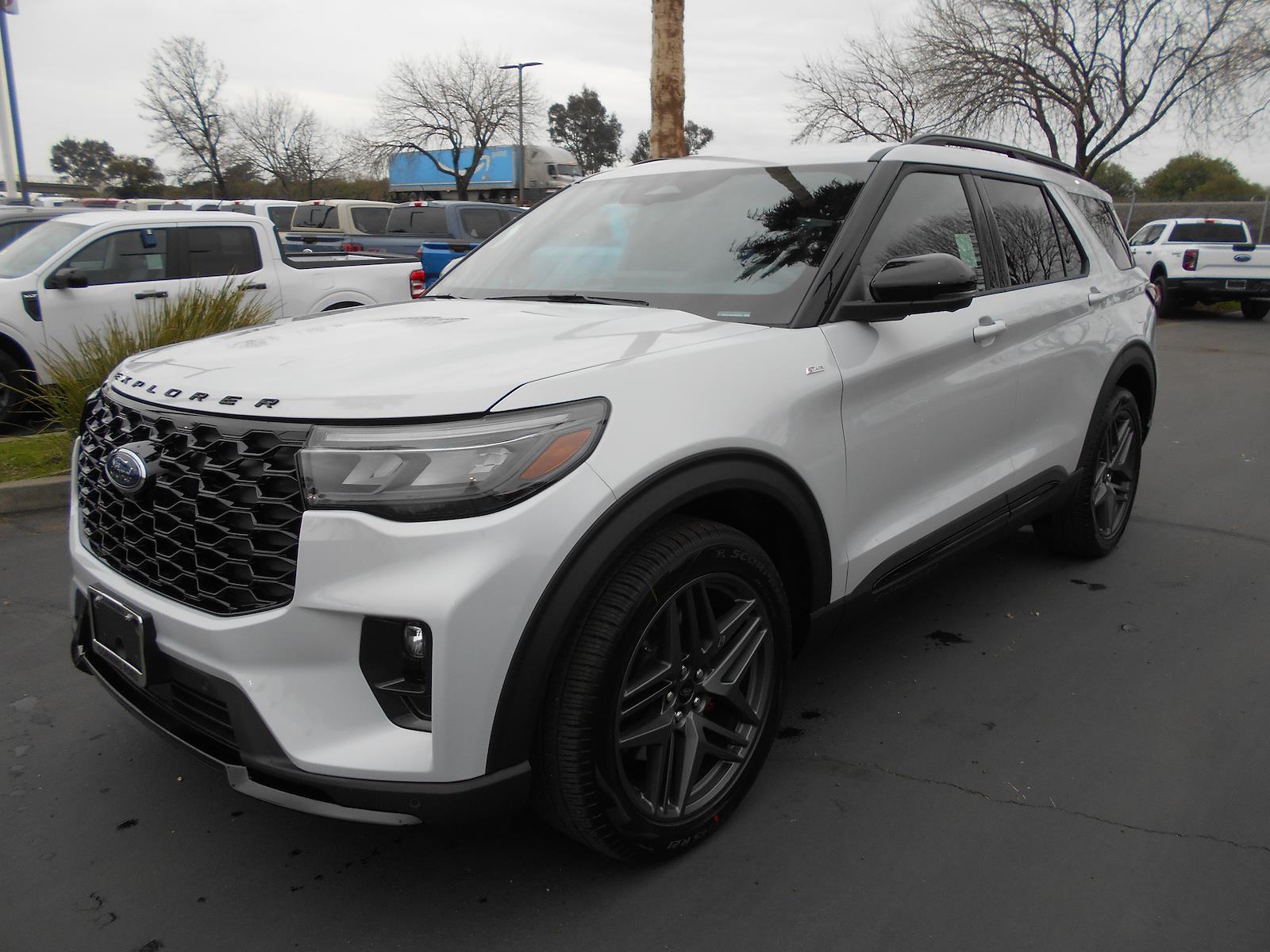 New 2026 Ford Explorer ST-Line - photo 12