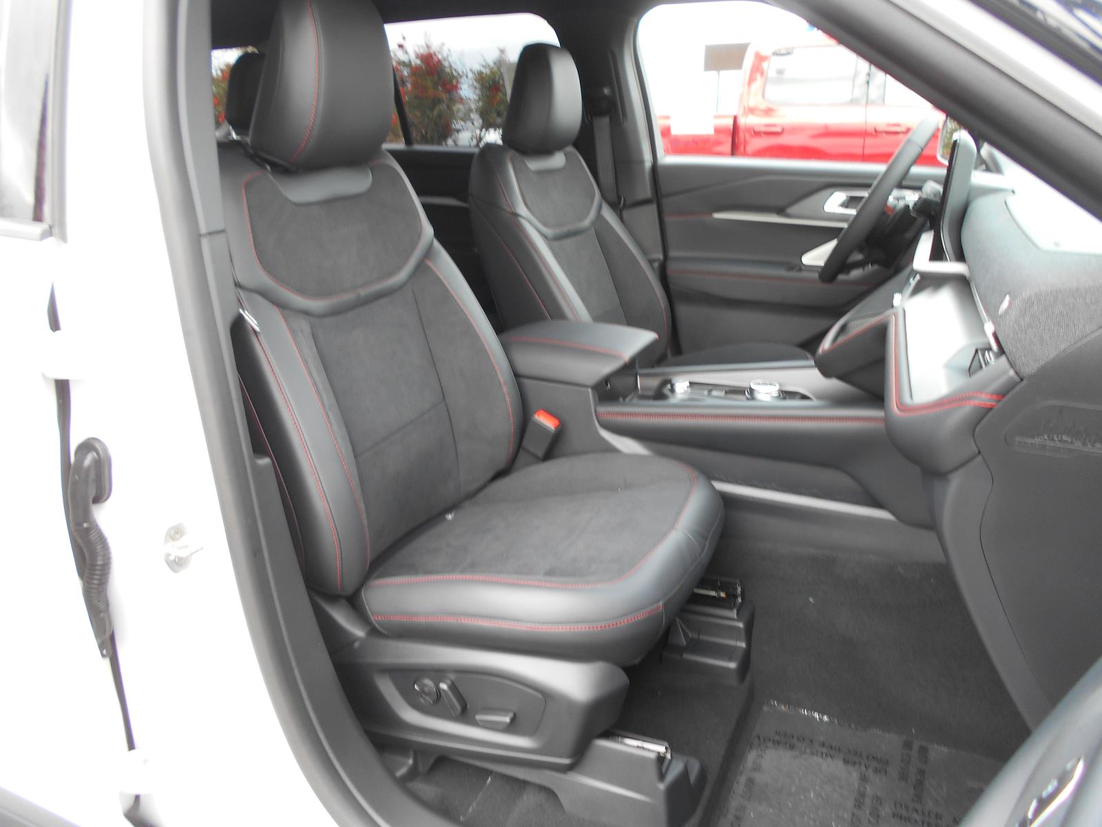 New 2026 Ford Explorer ST - photo 31