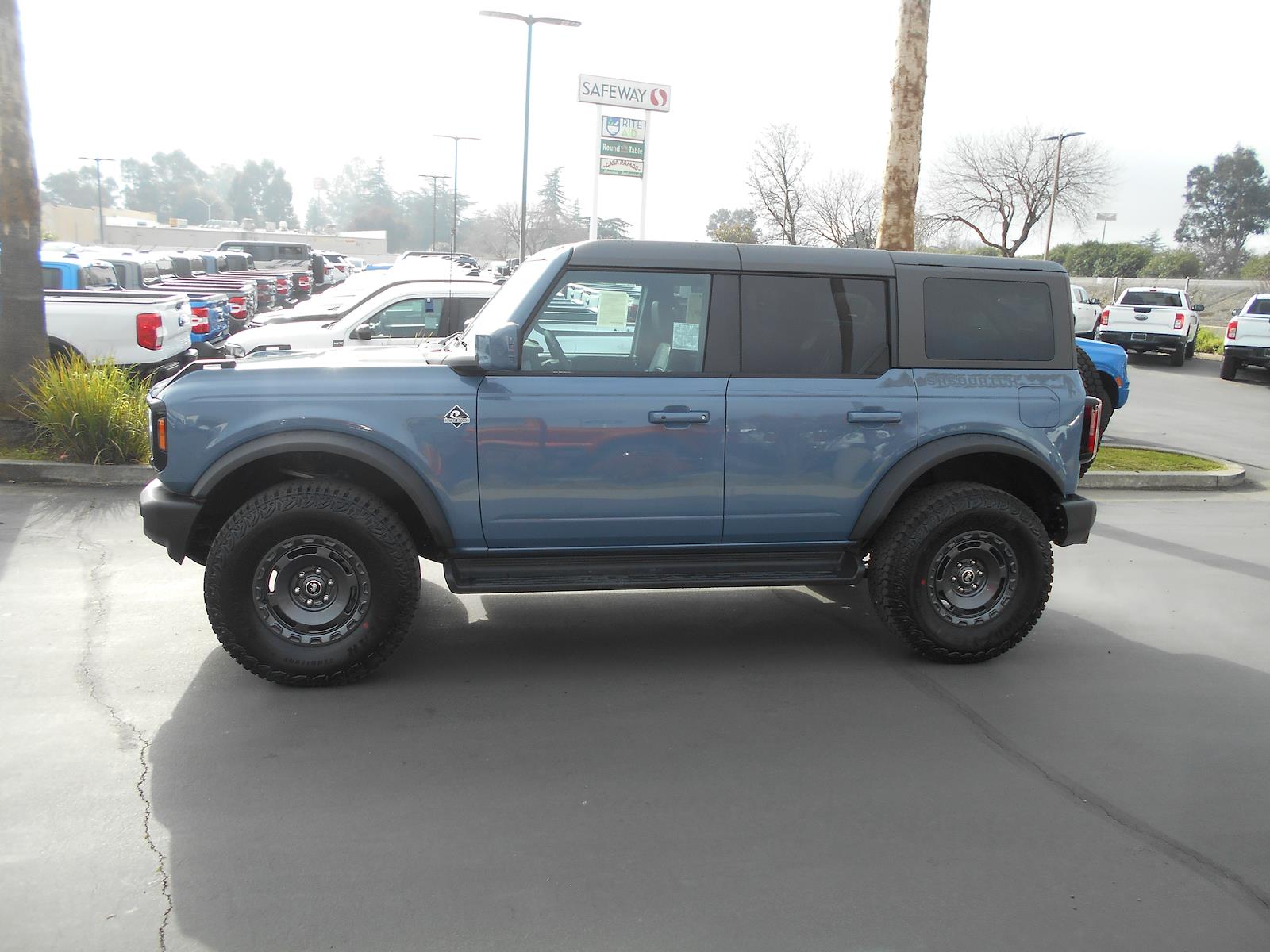 New 2025 Ford Bronco Outer Banks - photo 41
