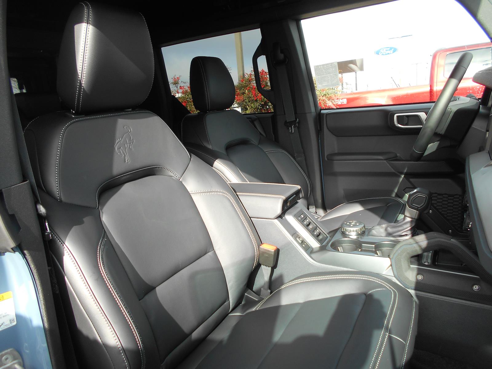 New 2025 Ford Bronco Outer Banks - photo 31