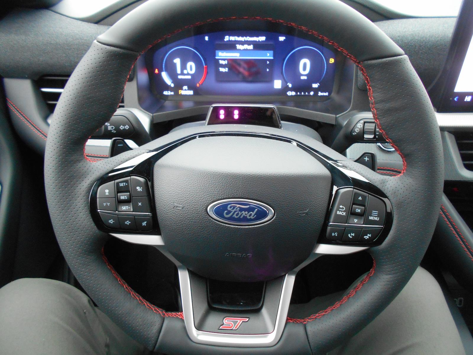 New 2026 Ford Explorer ST - photo 11