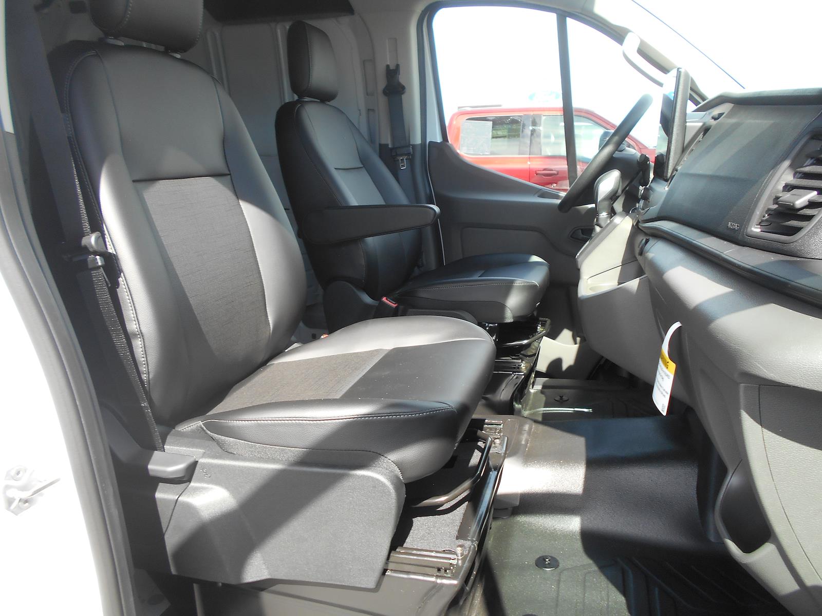 New 2026 Ford Transit 250 Low Roof Empty Cargo Van - photo 5