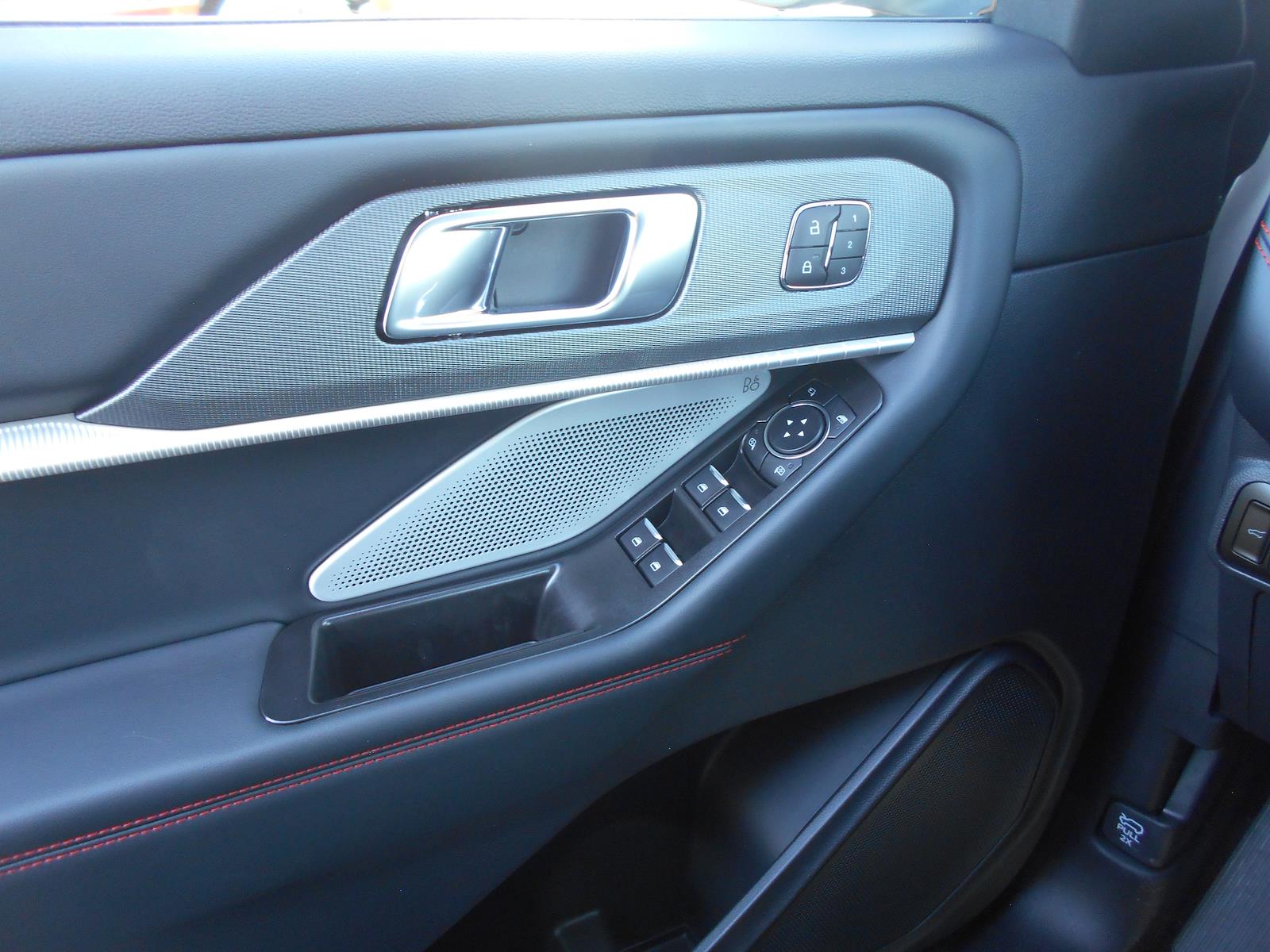 New 2026 Ford Explorer ST - photo 33