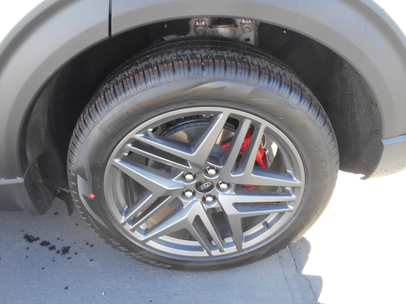 New 2026 Ford Explorer ST - photo 34