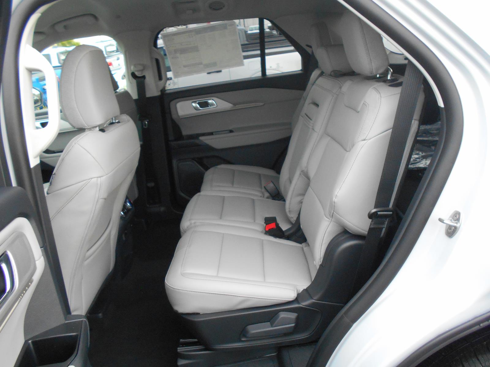 New 2026 Ford Explorer ACTIV - photo 5
