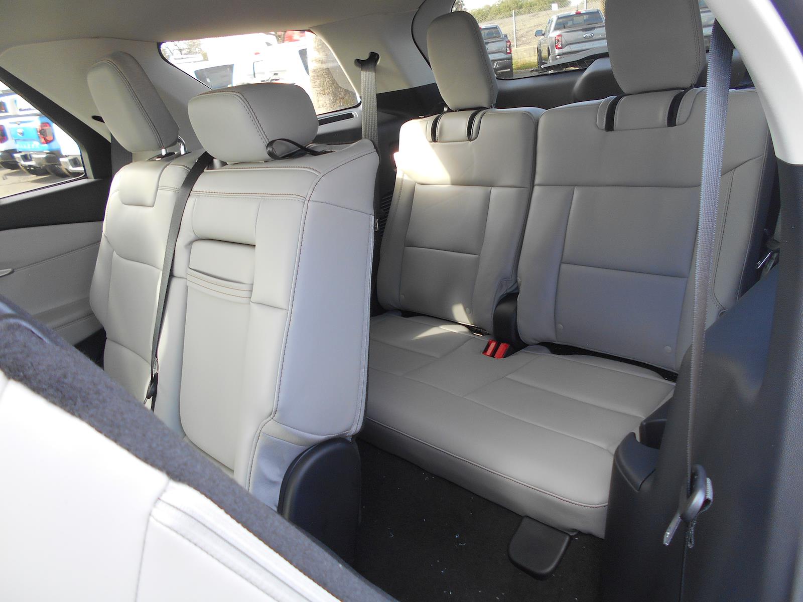 New 2026 Ford Explorer ACTIV - photo 7