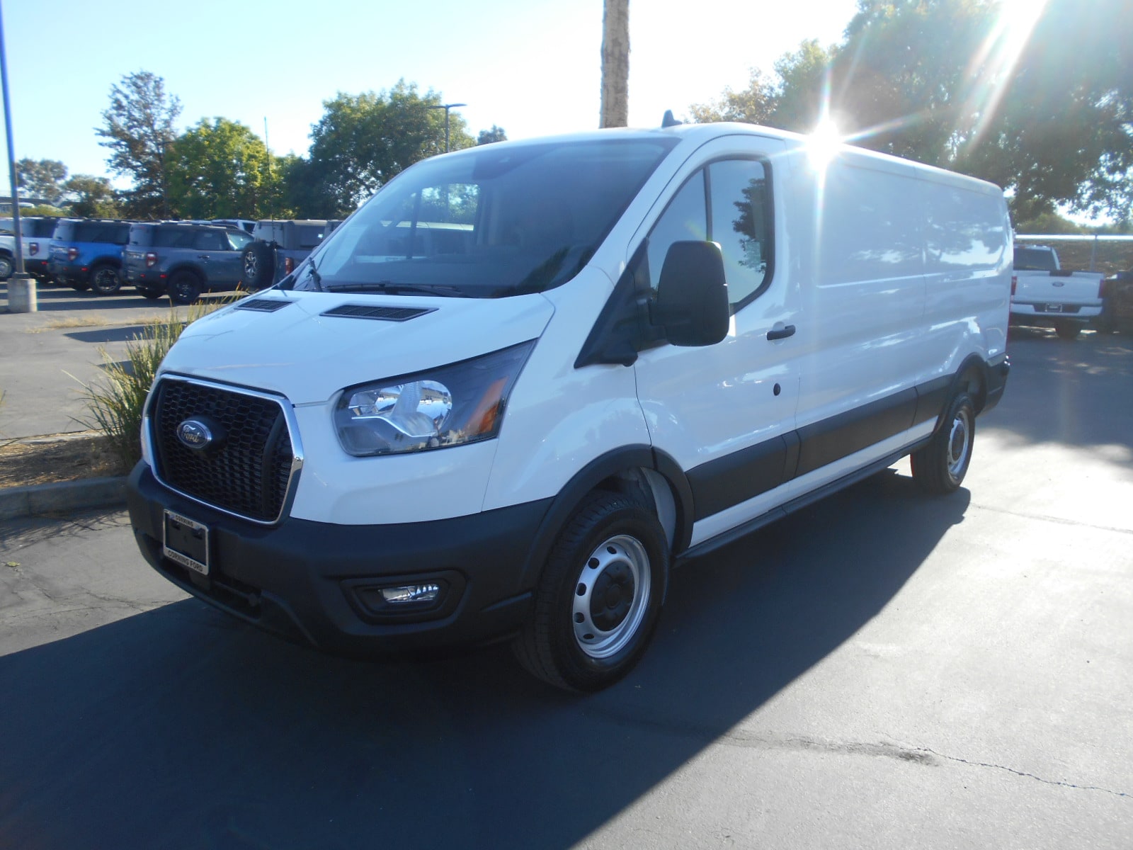Used 2024 Ford Transit 250 - photo 1