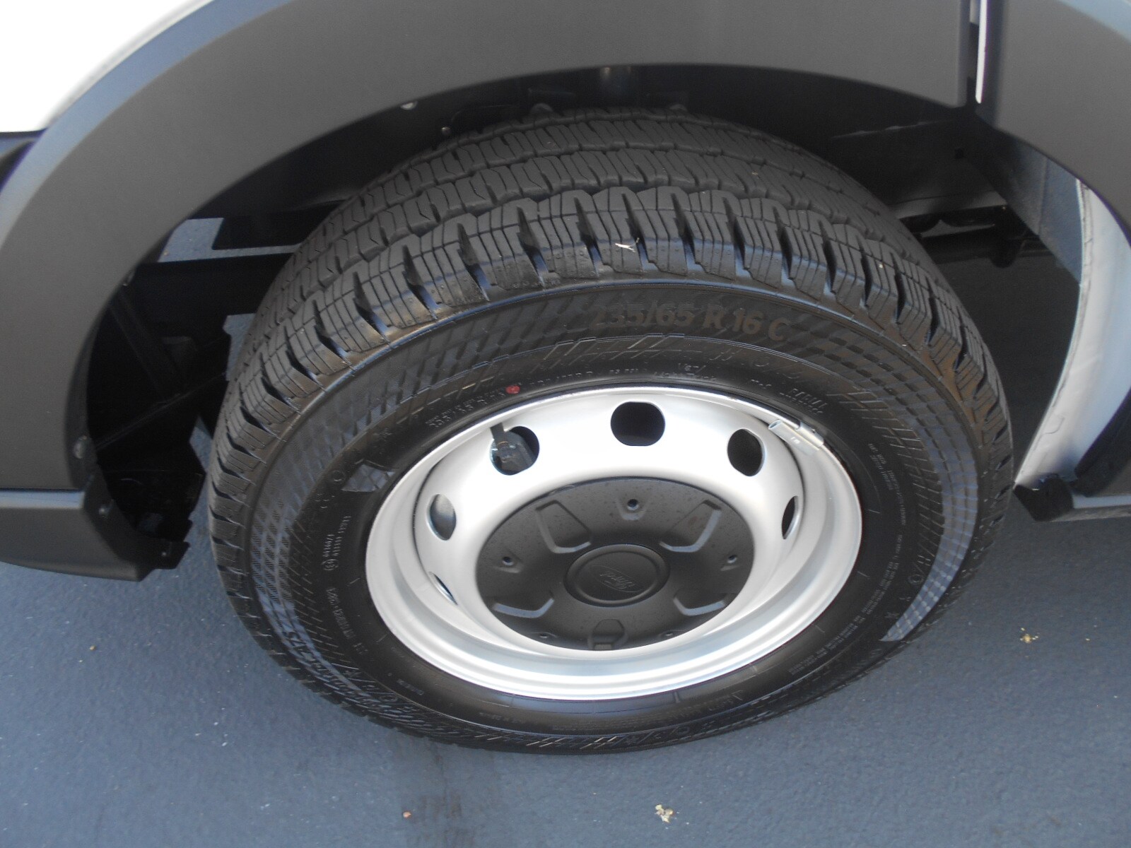 Used 2024 Ford Transit 250 Low Roof Empty Cargo Van - photo 17