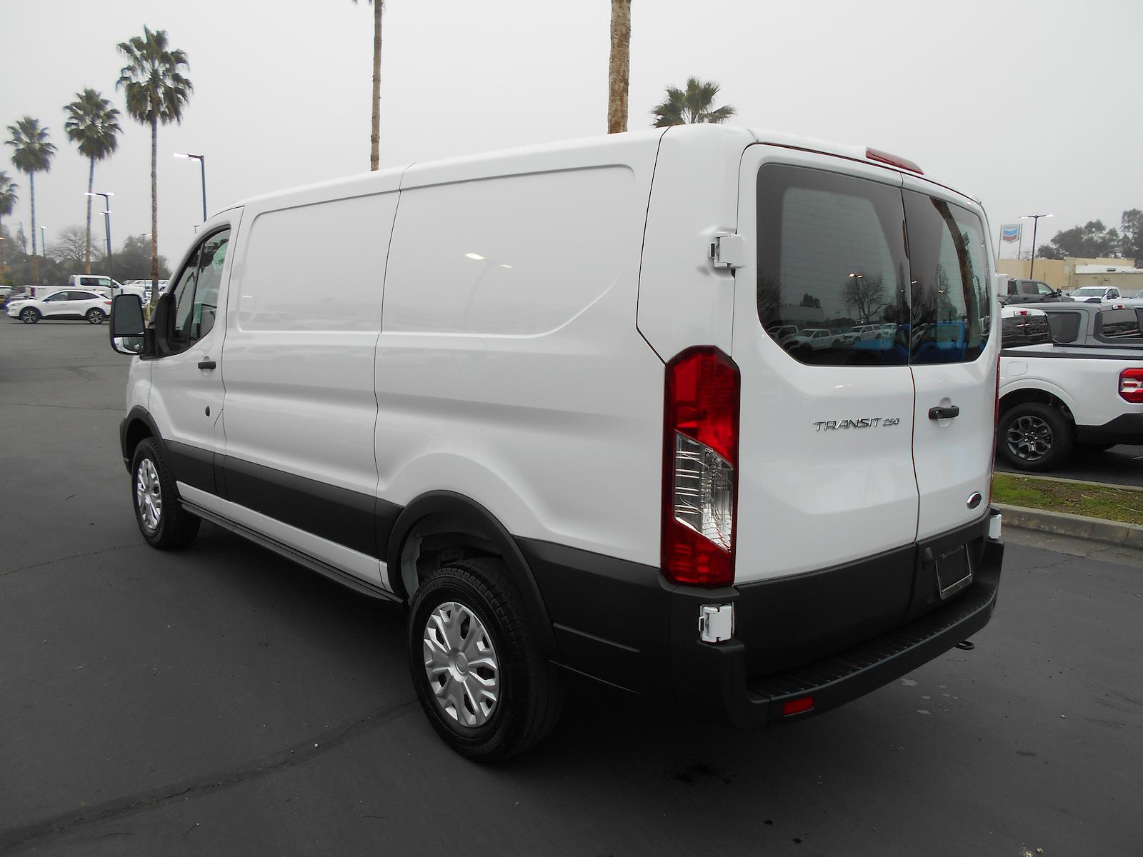 Used 2025 Ford Transit 250 - photo 2