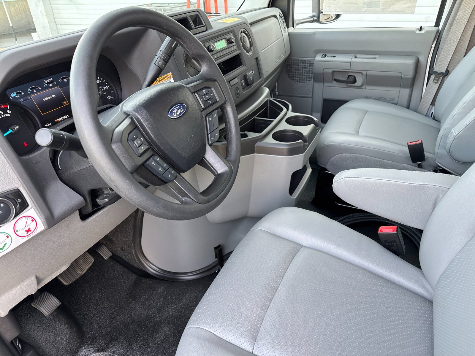 New 1996 Ford E-450 Cutaway - photo 10