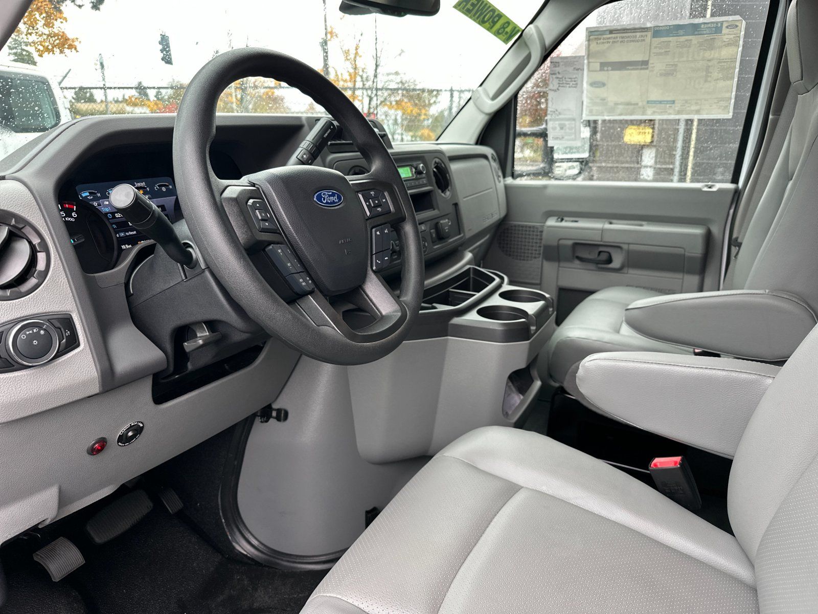 New 1996 Ford E-450 Cutaway - photo 17