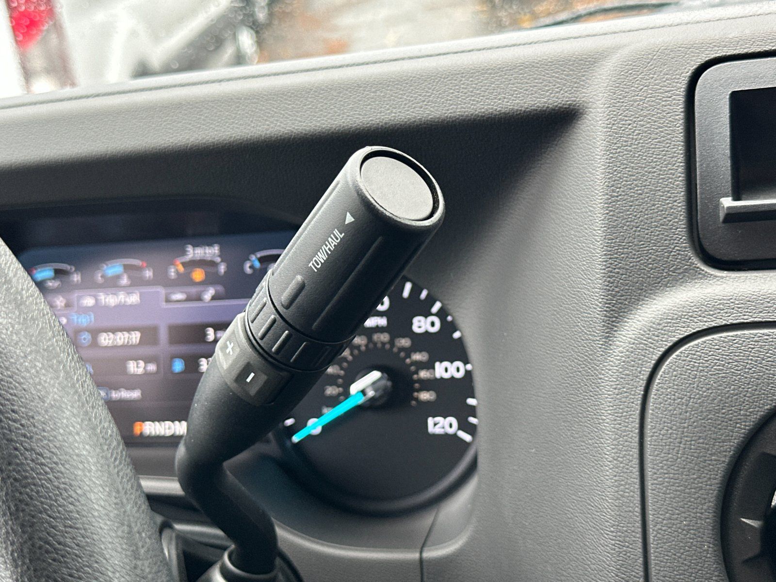 New 1996 Ford E-450 - photo 2