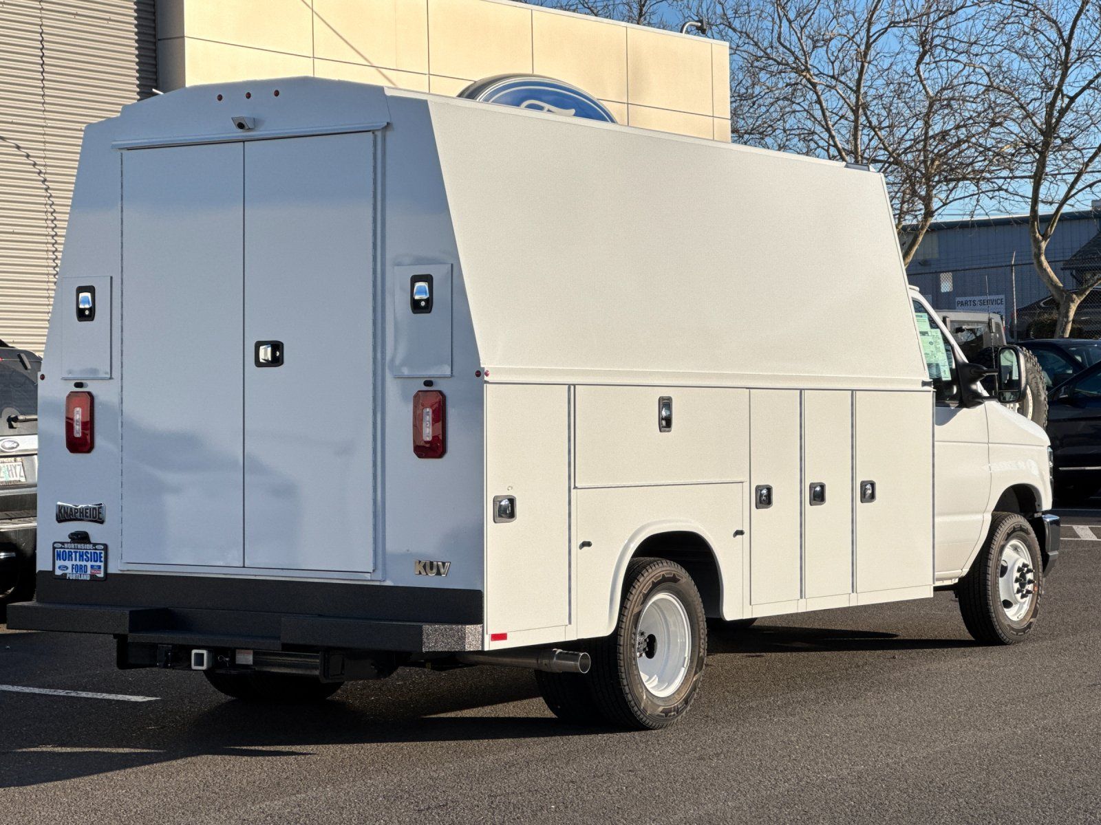 New 2026 Ford E-350 Cutaway - photo 6