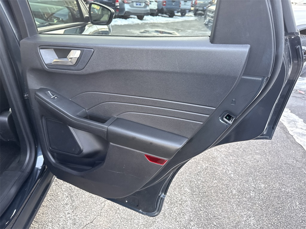 Used 2022 Ford Escape SEL - photo 8