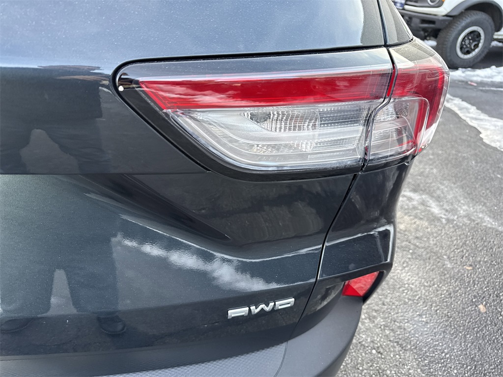 Used 2022 Ford Escape SEL - photo 12