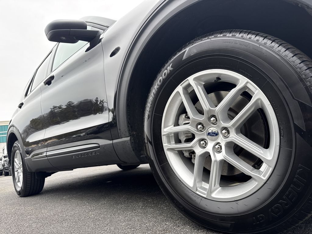 Used 2026 Ford Explorer ACTIV - photo 11
