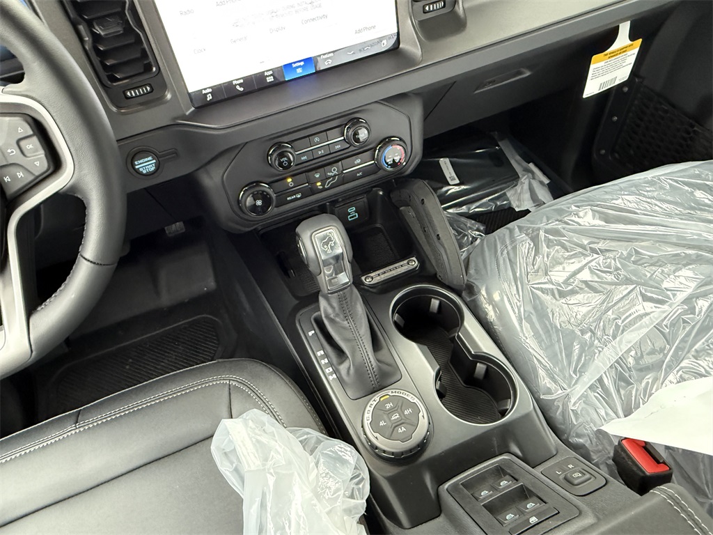 New 2025 Ford Bronco Badlands - photo 13