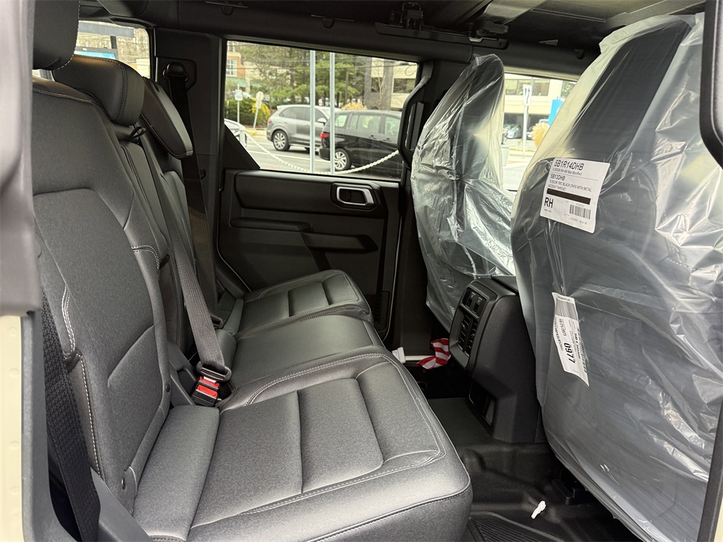 New 2025 Ford Bronco Badlands - photo 26