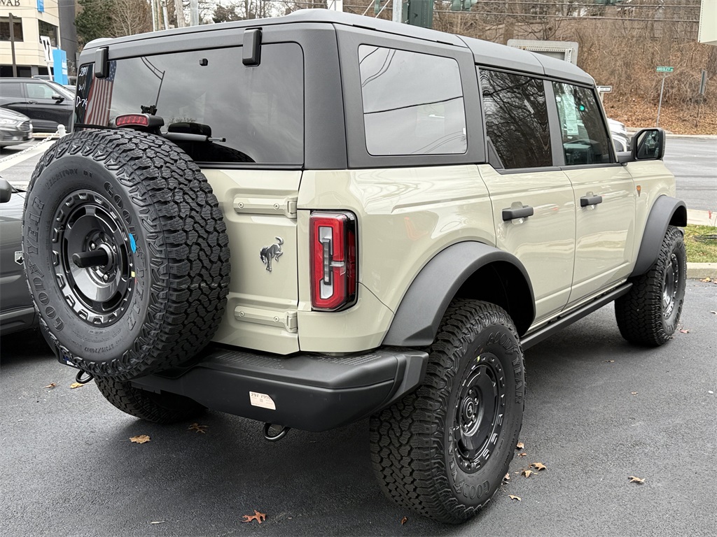 New 2025 Ford Bronco Badlands - photo 3
