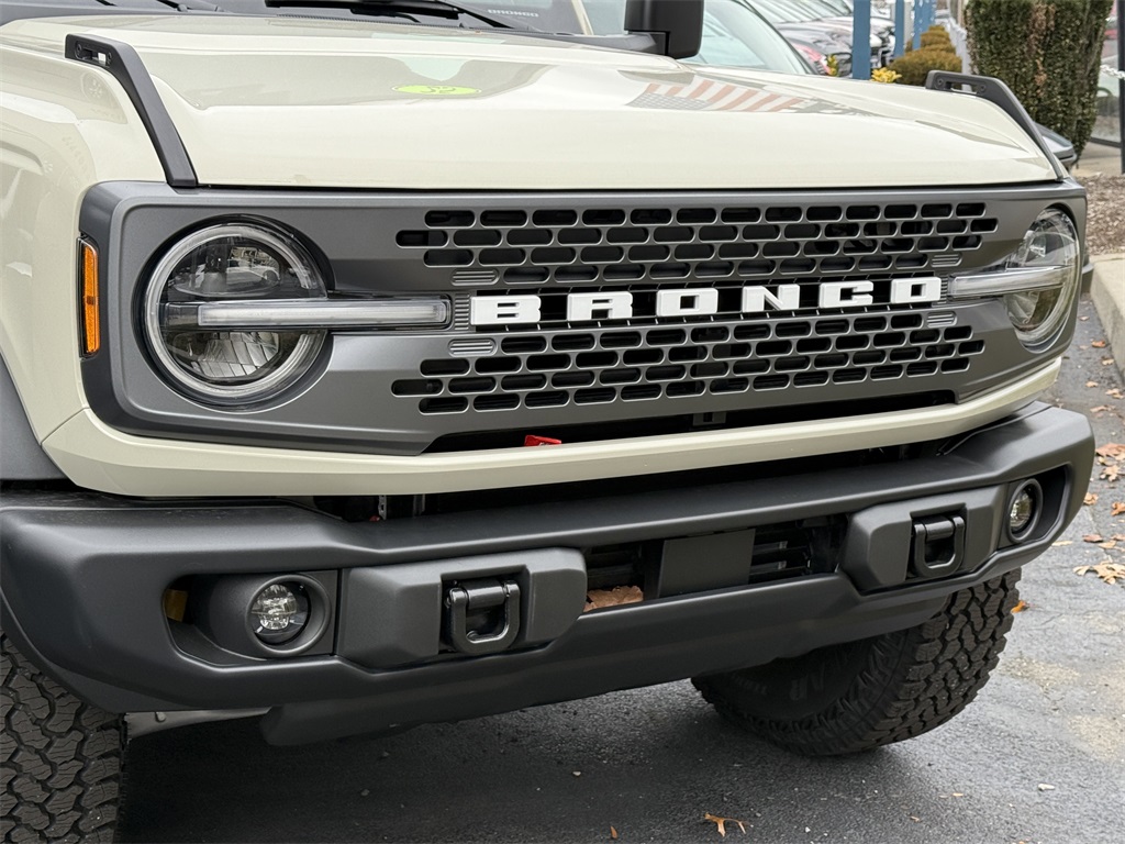 New 2025 Ford Bronco Badlands - photo 6