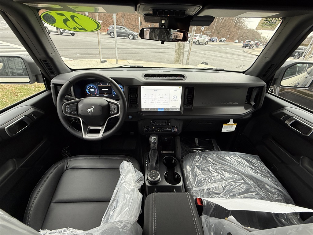 New 2025 Ford Bronco Badlands - photo 9