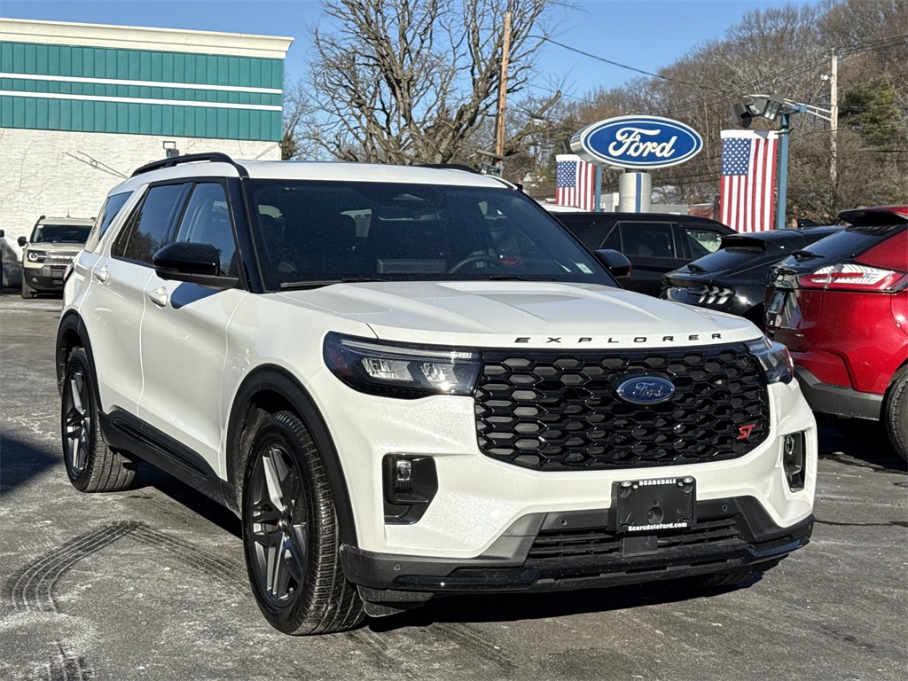 Used 2026 Ford Explorer - photo 1