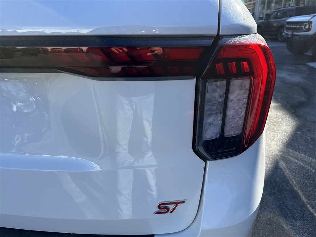 Used 2026 Ford Explorer ST - photo 37