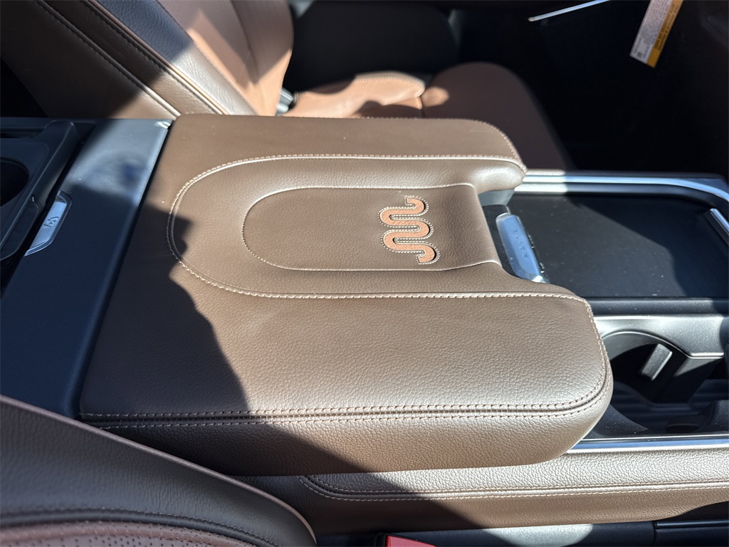 New 2025 Ford Expedition MAX King Ranch - photo 24
