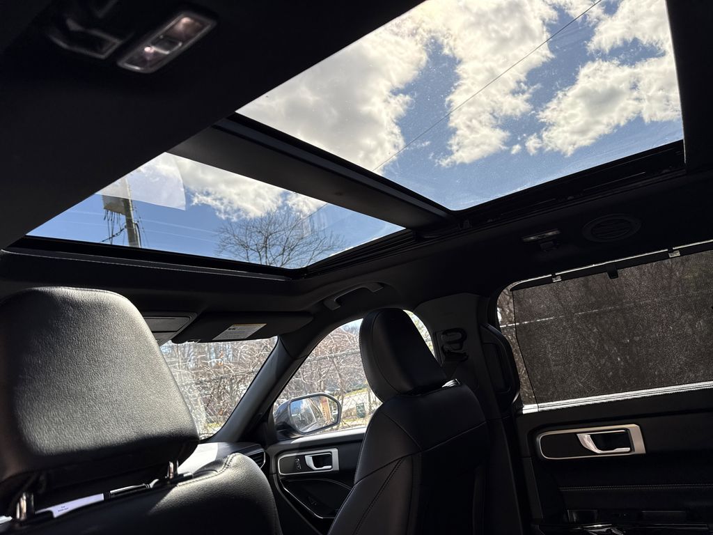 Used 2023 Ford Explorer ST - photo 17