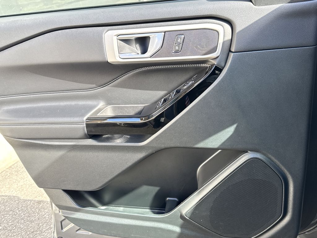 Used 2023 Ford Explorer ST - photo 28