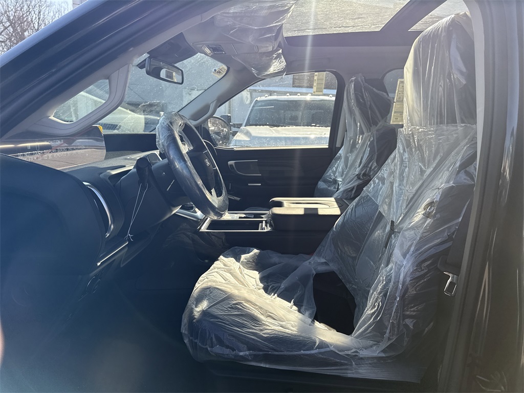 New 2026 Ford Expedition Platinum - photo 14