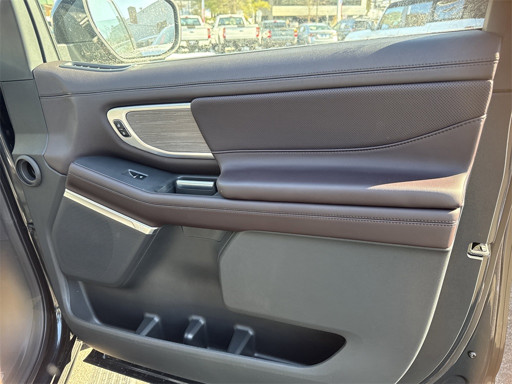 New 2026 Ford Expedition Platinum - photo 26